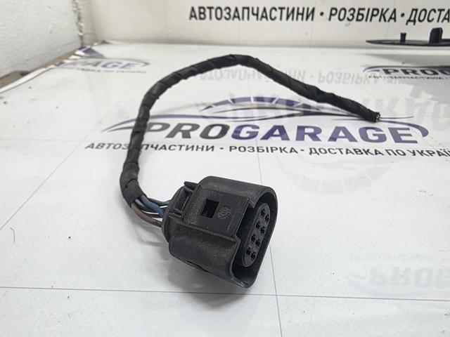 Замок передней пассажирской двери 1J0973714 VAG