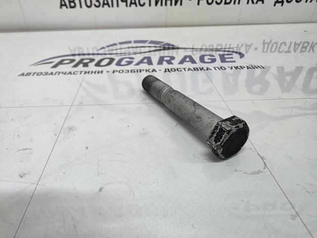 BMW 26117527475 Болт ГБЦ в наличии Украина