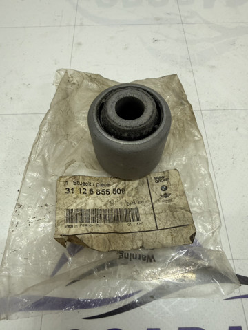 Сайлентблок нижний передней подвески 31126855509 BMW