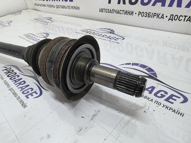 33207581022 BMW Полуось задняя правая купить в Днепр