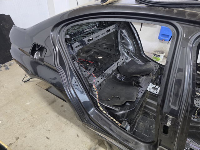 41217240488 BMW Крыло заднее правое купить в Чернигов