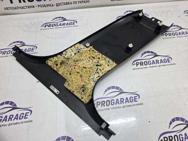 BMW 51437358951 Обшивка стойки кузова внутренняя средняя нижняя левая в наличии Одесса