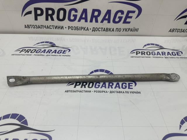 Усилитель суппорта радиатора, нижний 51647187095 BMW