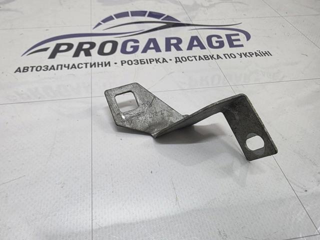 51647247665 BMW Кронштейн усилителя переднего бампера купить в Житомир