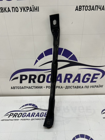 Распорка передних стоек подвески левая 51717159587 BMW