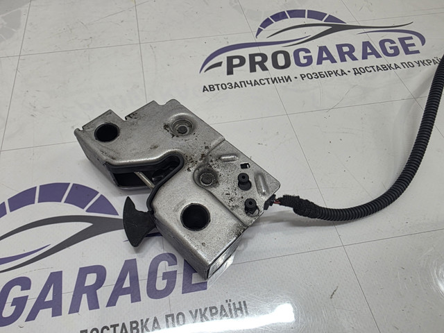 VAG 5G1823509C Замок капота в наличии Сумы