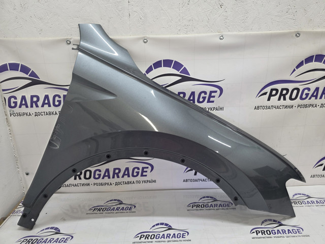 Боковая часть передняя правая 5NA821106 VAG
