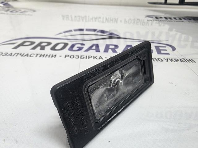VAG 5NA943021 Фонарь подсветки заднего номерного знака в наличии Черкассы