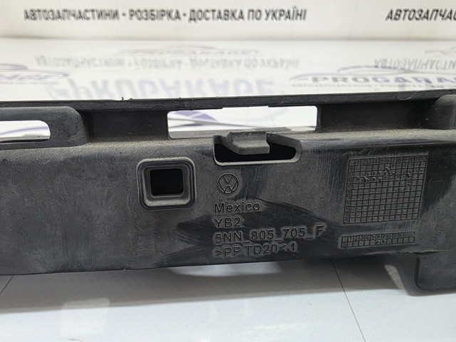 5NN805705F Направляющая переднего бампера купить Винница