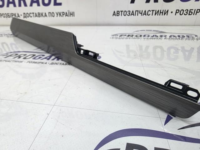 VAG 5NN858418A в наличии Черновцы
