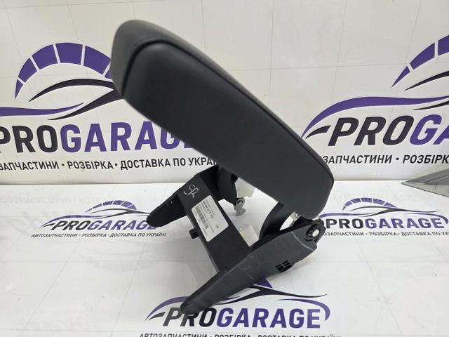 VAG 5NN864207B Консоль панели управления центральная в наличии Житомир
