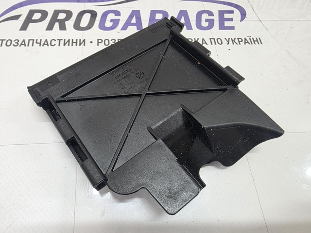 Крышка блока предохранителей 5Q0927165G VAG