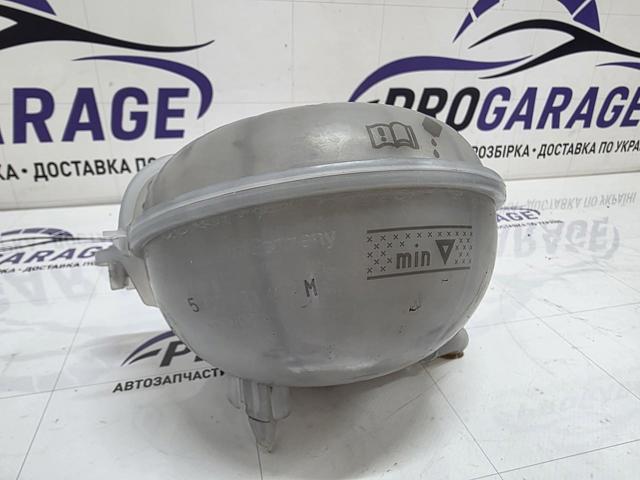 VAG 5QM121407C Бачок системы охлаждения расширительный в наличии Павлоград