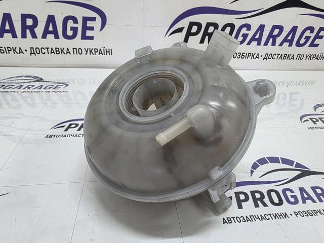 VAG 5QM121407C Бачок системы охлаждения в наличии Черновцы