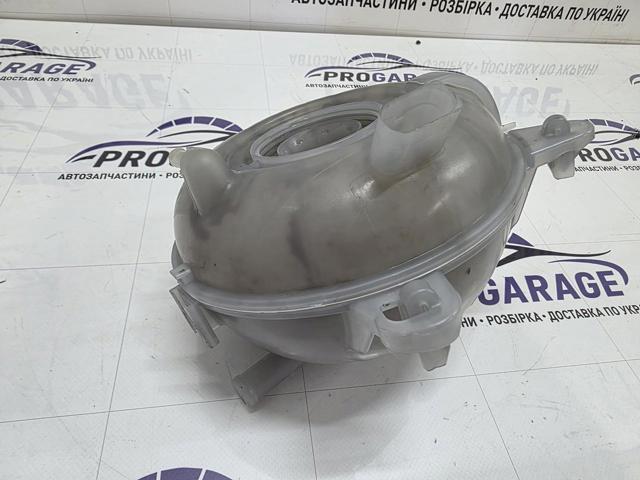 Расширительный бачок охлаждения 5QM121407C VAG
