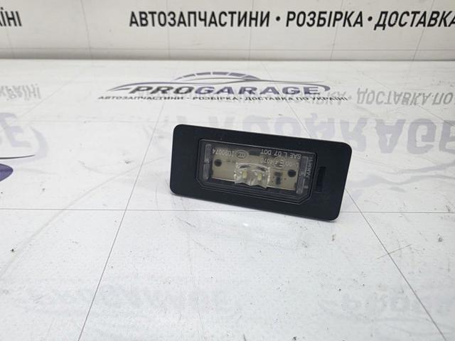 Фонарь подсветки заднего номера BMW 3