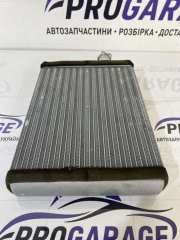 VAG 8K0898037A Радиатор печки в наличии Днепр