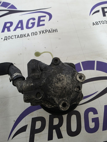 Насос ГУР 8R0145155S VAG