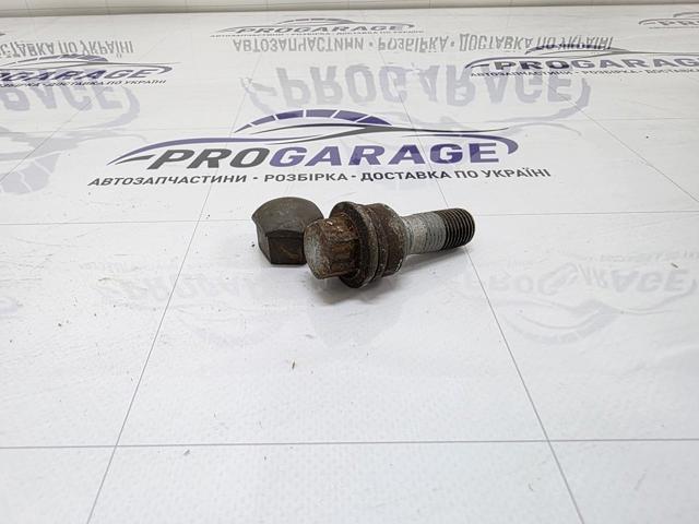 8R0601295 Колесный болт купить Житомир