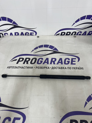Газовый упор багажника 8R0827552A VAG