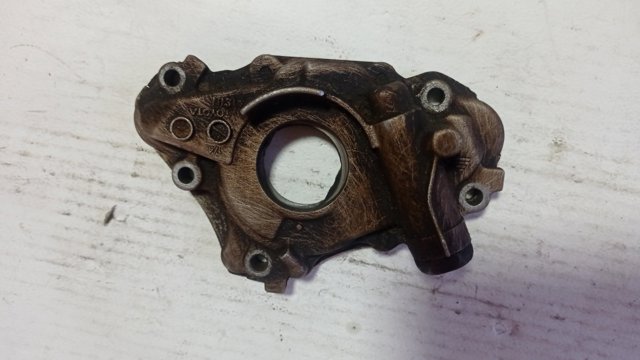Маслонасос 1510022041 TOYOTA