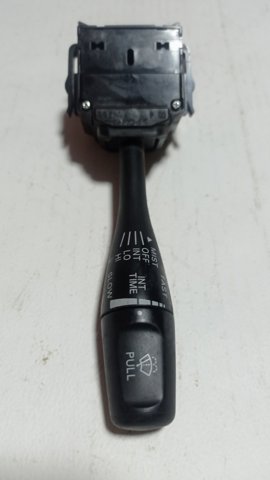 Правый подрулевой переключатель  17D714 MITSUBISHI