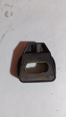 1J0806157A VAG Кронштейн радиатора нижний купить в Черновцы