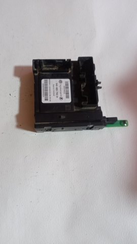 Мотор стеклоподъемника двери передней, правой 1K0959792H VAG