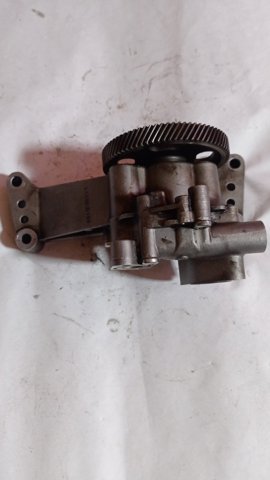 HYUNDAI 213102F311 Насос масляный в наличии Запорожье