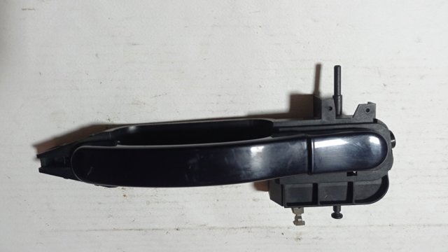 Держатель наружной ручки двери, передней правой 2S61A224A36AL FORD