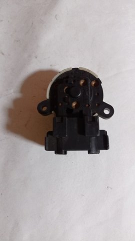 Контакты замка зажигания 3711158J00 SUZUKI