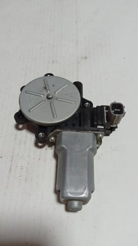 Мотор стеклоподъемника двери передней, правой 61188AG000 SUBARU