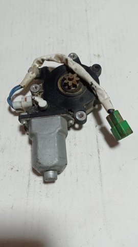 Мотор стеклоподъемника двери задней, правой 62188AG001 SUBARU
