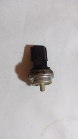 RENAULT 8200766043 Датчик температуры охлаждающей жидкости в наличии Ровно
