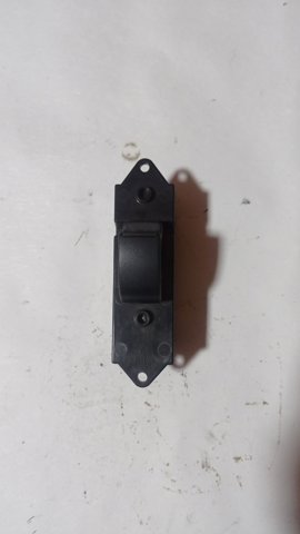 Кнопка подъемника задних стёкол 8608A063 MITSUBISHI