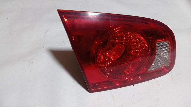 Задняя левая внутренняя фара 924052B000 HYUNDAI