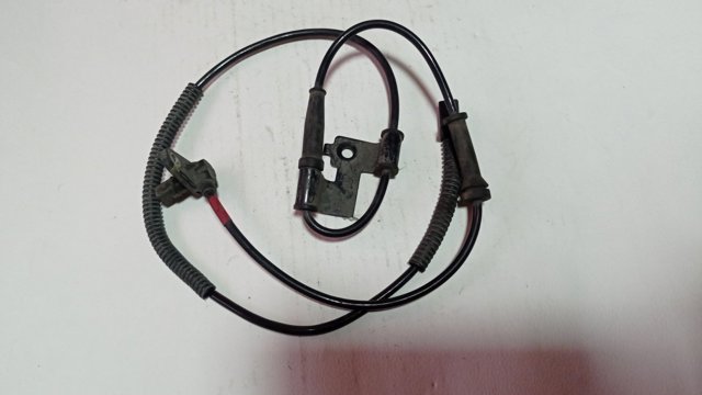 HYUNDAI 956712P000 Датчик АБС (ABS) передний правый в наличии Харьков