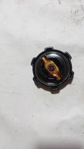 MD132260 MITSUBISHI Крышка маслозаливной горловины купить в Черкассы