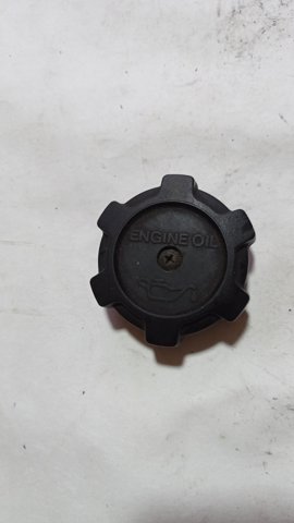 Крышка маслозаливной горловины MD132260 MITSUBISHI