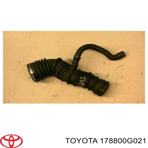 Патрубок воздушный, выход воздушного фильтра 178800G021 TOYOTA
