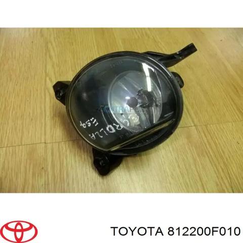 Левая противотуманная фара 812200F010 TOYOTA