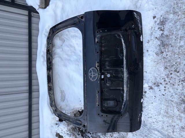Дверь задняя багажная 6700560L30 TOYOTA