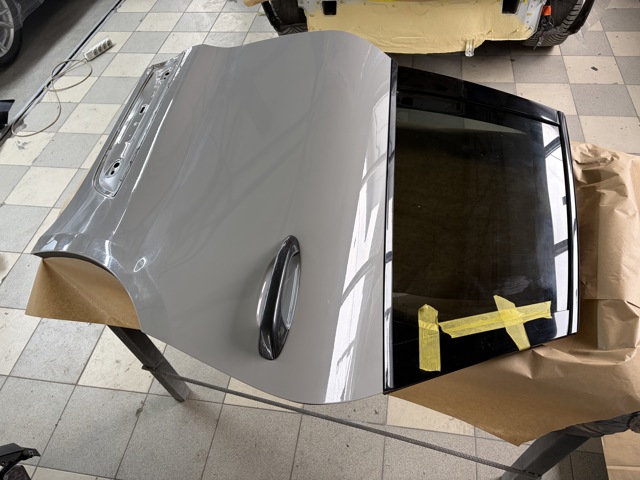 PORSCHE 95B833021 в наличии Тернополь