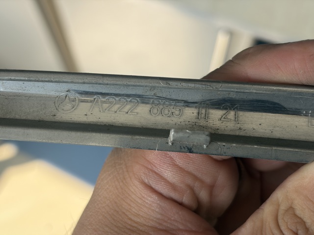 A2228851121 MERCEDES Молдинг бампера заднего левый купить в Ровно