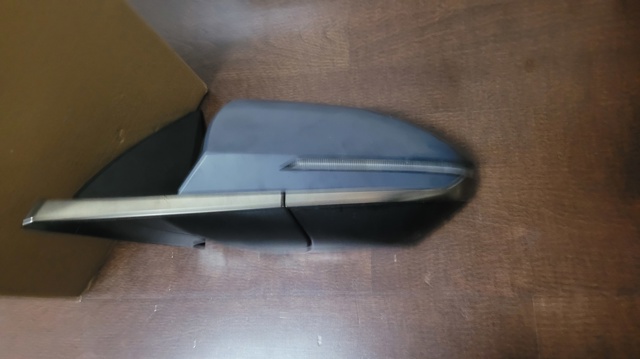 Боковое зеркало заднего вида в сборе 87610N7160 HYUNDAI