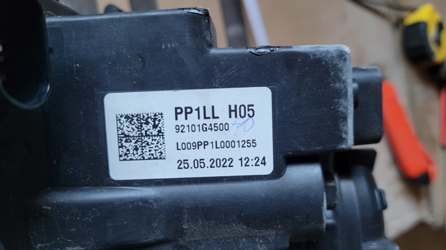 HYUNDAI 92101G4500 Фара левая в наличии Ровно
