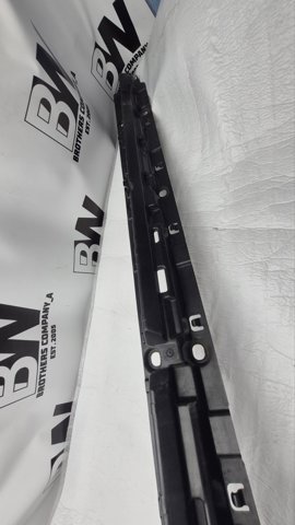 51177294378 BMW Опора порога (крепление) купить в Винница