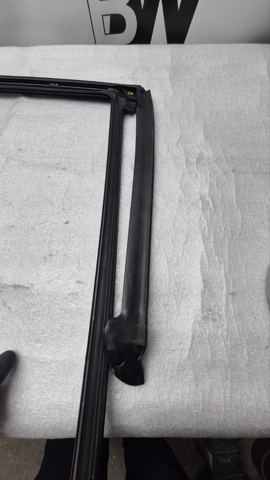 51357381281 BMW купить в Николаев