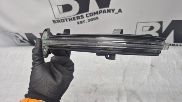 63137498159 BMW Указатель поворота зеркала левый купить в Чернигов