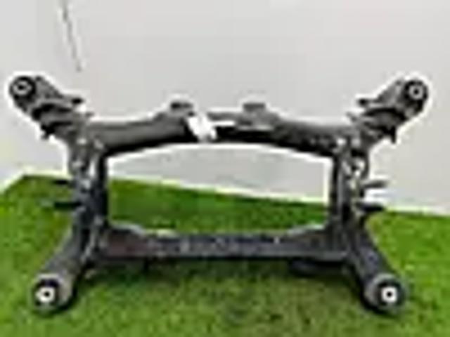 Крабобалка задней подвески 33318837913 BMW